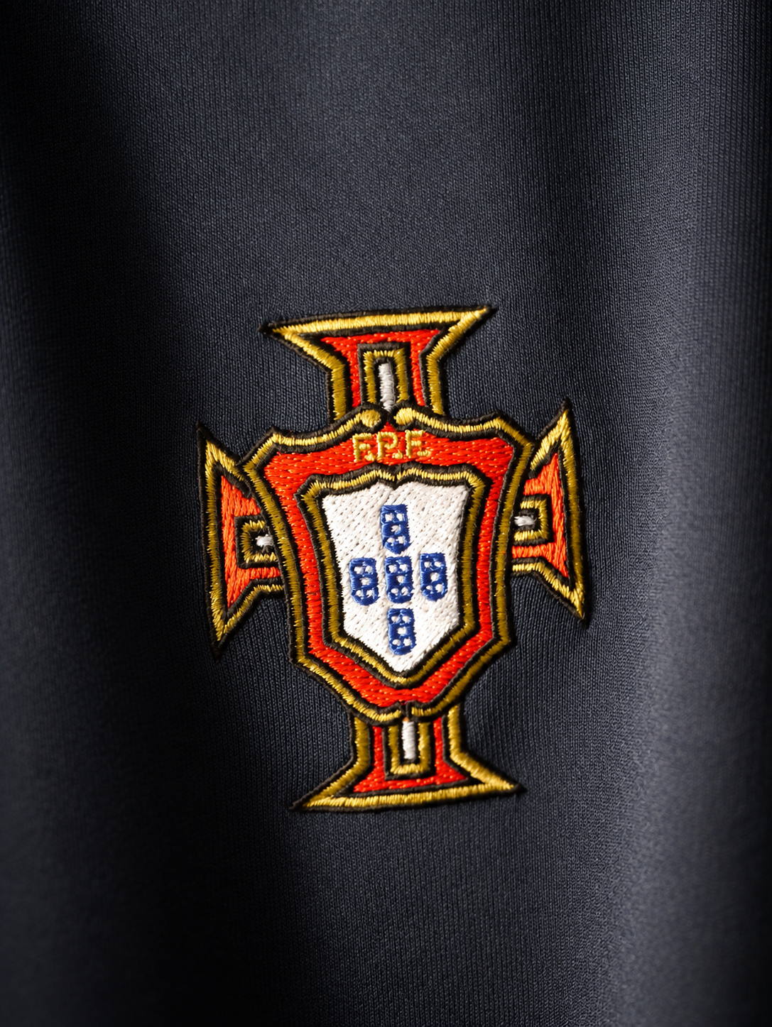 Nike Portugal Total 90 Crewneck — Deadstock Vintage